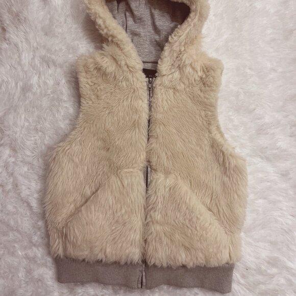Faux Fur Vest -  Size S - Picture 1 of 2